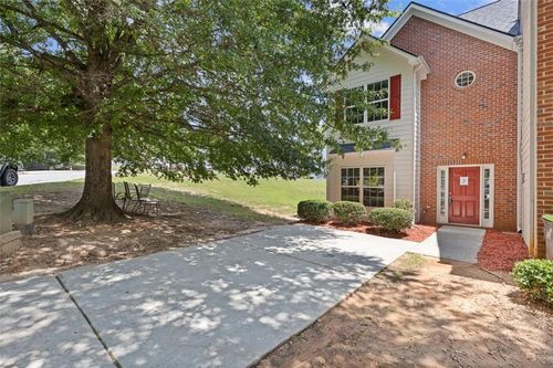 378 Brookview Dr, Riverdale, GA, 30274-7204 | Card Image