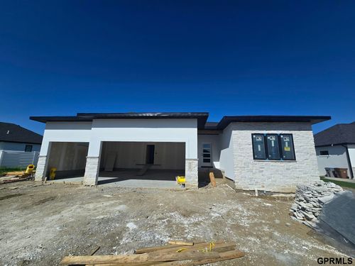 9160 Hillcrest Trl, Lincoln, NE, 68520-1214 | Card Image