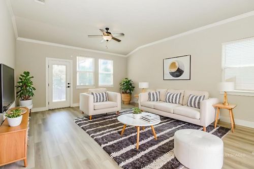 256 Victorian Oaks Ln, Dripping Springs, TX, 78620 | Card Image