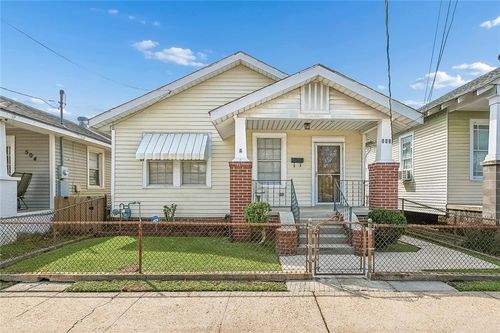 502 3rd Ave, Harvey, LA, 70058-2701 | Card Image