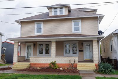 22 E Mcnutt St, House other with 5 bedrooms, 2 bathrooms and 2 parking in Chartiers PA | Image 1