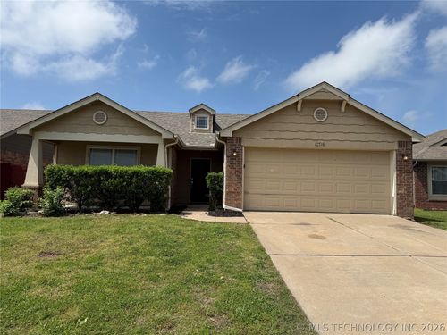 10716 N 147th East Ave, Owasso, OK, 74055-5994 | Card Image