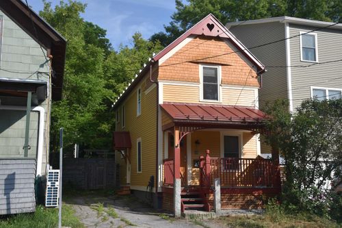 29 Franklin St, Montpelier, VT, 05602-2450 | Card Image