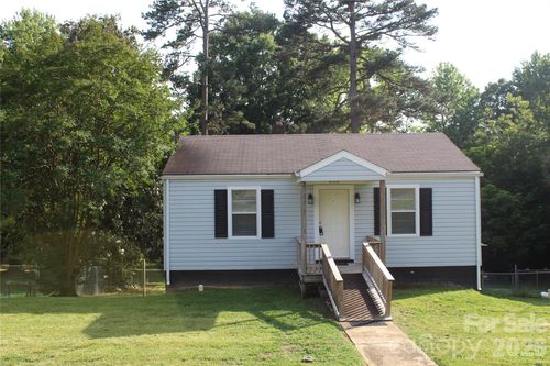 406 E Mill St, Landis, NC, 28088-1434 | Card Image