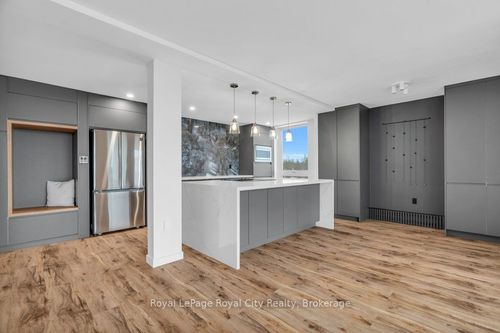 511-19 Woodlawn Rd E, Guelph, ON, N1H7B1 | Card Image