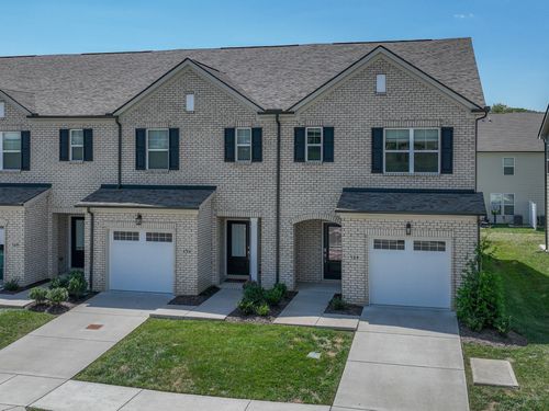 124 Fister Dr, Lebanon, TN, 37090-2069 | Card Image