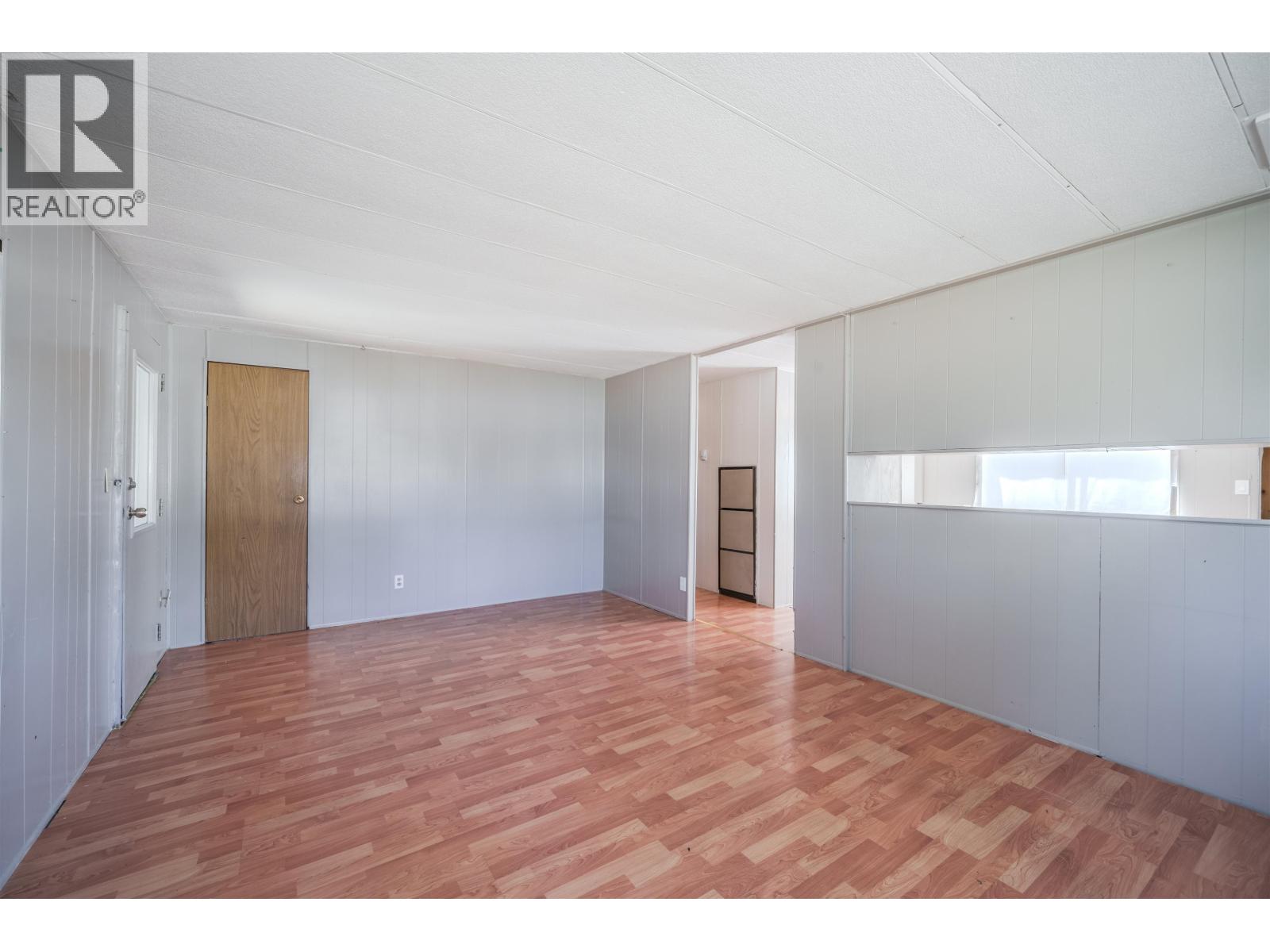 Residential in 103 Mile House 5