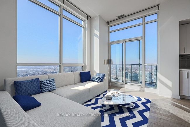 PH2 - 2220 Lake Shore Blvd W, Condo with 2 bedrooms, 2 bathrooms and 1 parking in Etobicoke ON | Image 6