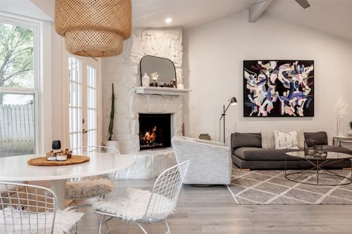4601 Candletree Ln, Austin, TX, 78744-4403 | Card Image