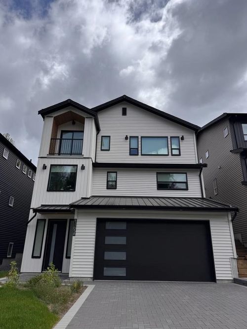 suite-11058 Lockwood St, Maple Ridge, BC, V2W | Card Image