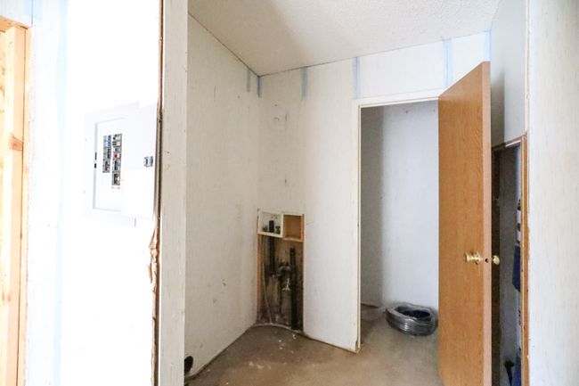 300 E Front St, House other with 3 bedrooms, 2 bathrooms and null parking in Colfax IA | Image 5