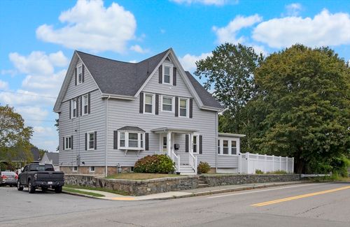 233 Adams St, Fairhaven, MA, 02719-4369 | Card Image