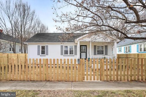 414 Virginia Ave, FRONT ROYAL, VA, 22630-2628 | Card Image