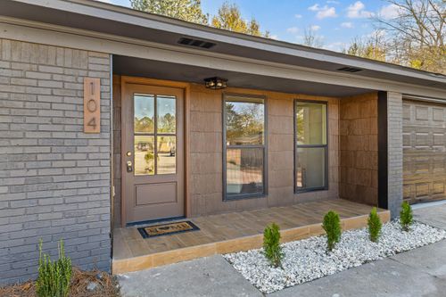 104 Lily Pl, Summerville, SC, 29483-3935 | Card Image