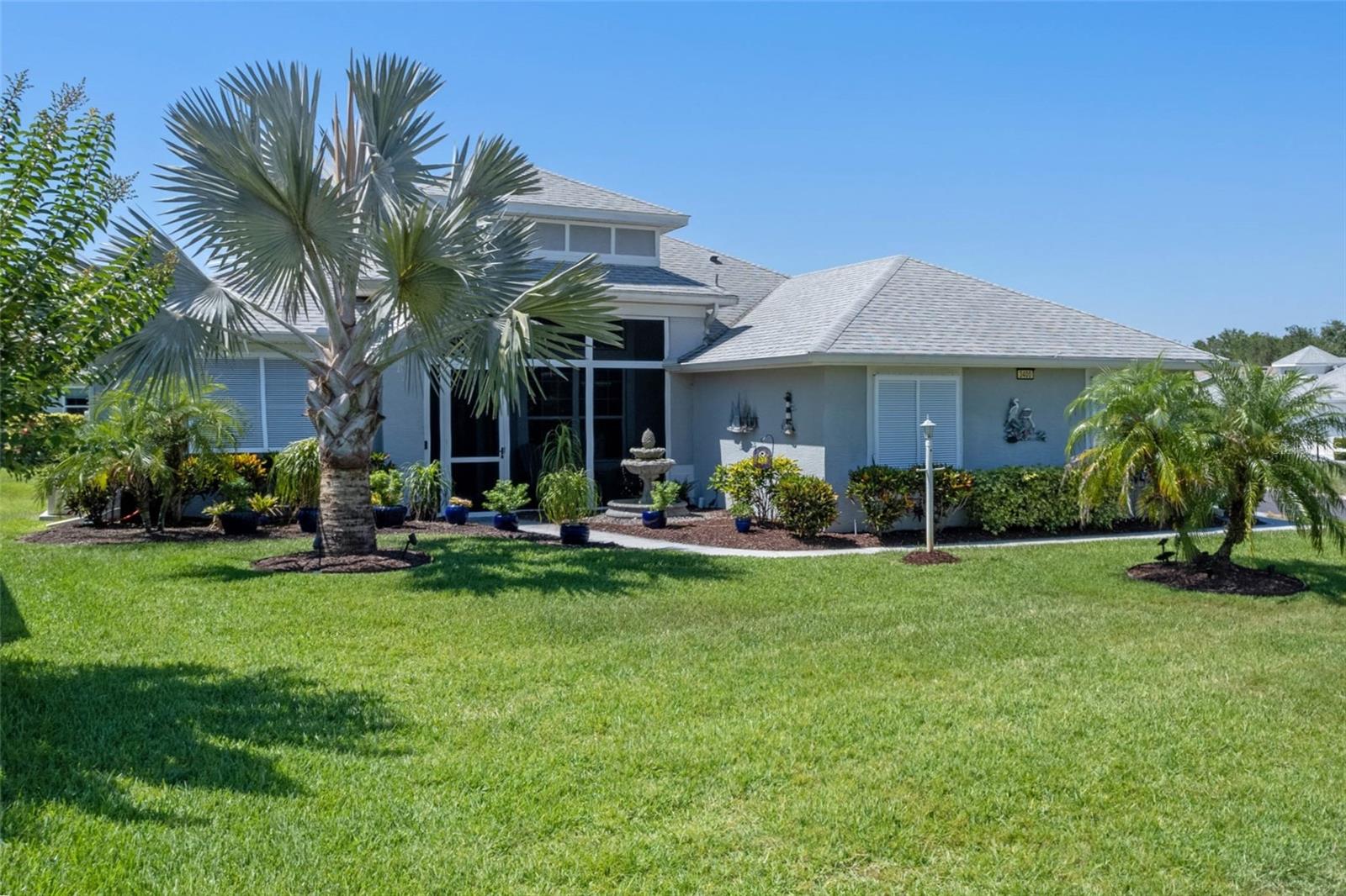 Flagship Ave, Tavares, FL 32778