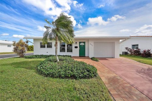 4-9771 37th St N, PINELLAS PARK, FL, 33782-4038 | Card Image