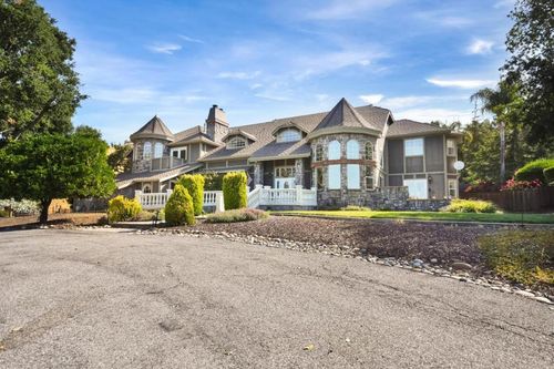 2295 Mcdonald Ln, Morgan Hill, CA, 95037 | Card Image
