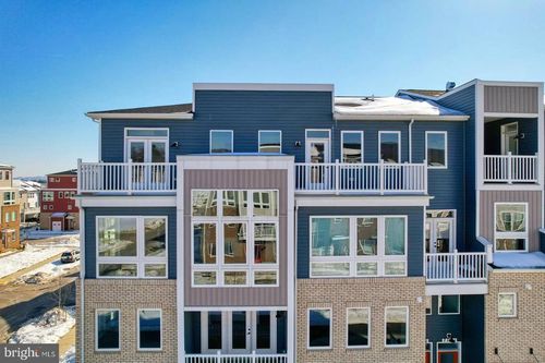 710 Iron Forge Rd, FREDERICK, MD, 21702-1595 | Card Image