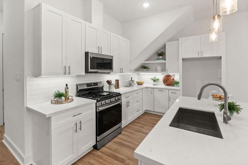 1934 Wildpacher Dr, Houston, TX, 77080-2116 | Card Image