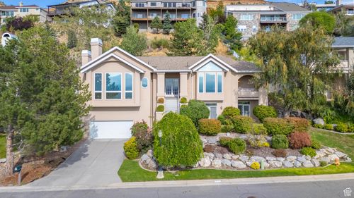 2471 Scenic Dr, Salt Lake City, UT, 84109-1481 | Card Image