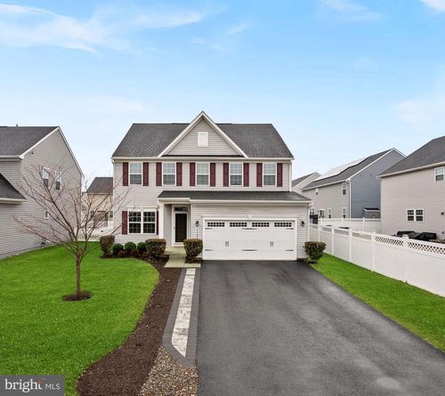 5246 Red Maple Dr, FREDERICK, MD, 21703-7923 | Card Image