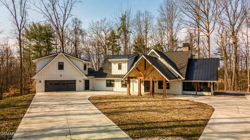 226 Meadowood Road, Newport, TN, 37821 | Card Image
