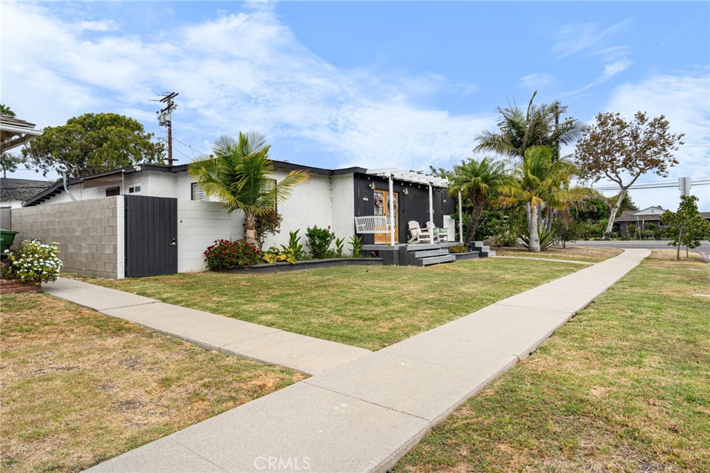 Residential in Lawndale 4