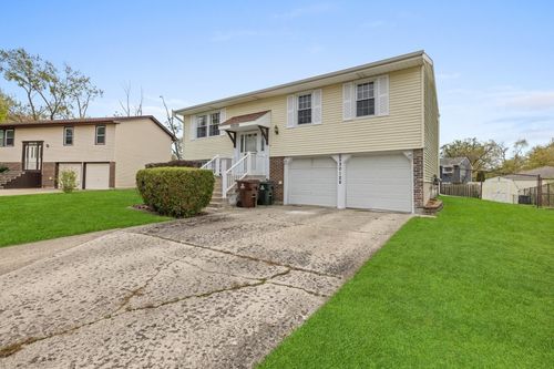 20128 S Kingston Court, Frankfort, IL, 60423 | Card Image