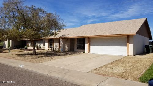 1626 W Beaubien Dr, Phoenix, AZ, 85027-3522 | Card Image