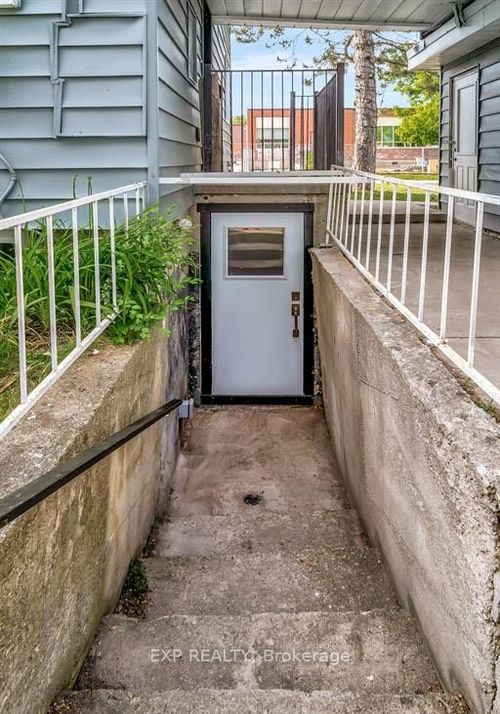 unit-c-89 College St E, Belleville, ON, K8P2E8 | Card Image