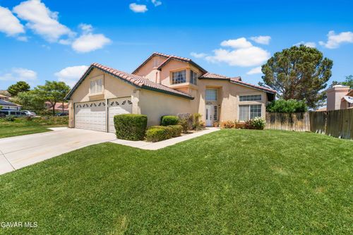 3167 Hampton Rd, Palmdale, CA, 93551-1577 | Card Image