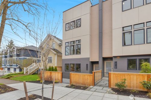 a-1410 N 47th St, Seattle, WA, 98103-6716 | Card Image