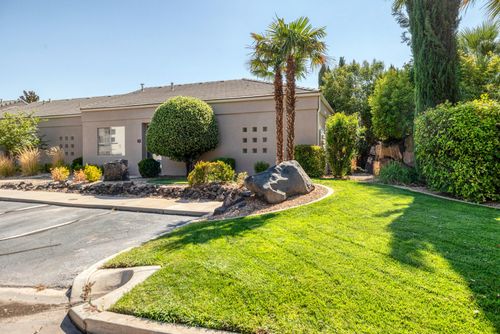 unit-111-225 N Country Ln, St. George, UT, 84770-8432 | Card Image