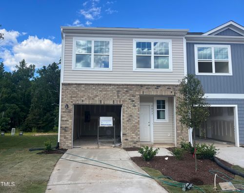 2037 Glen Crossing Dr, Durham, NC, 27704-4820 | Card Image