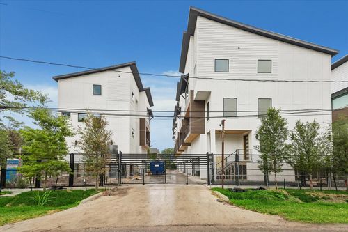 a-1032 W 17th St, Houston, TX, 77008-3436 | Card Image