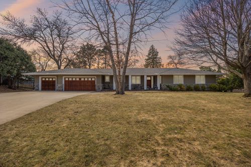 5424 Highwood Dr W, Edina, MN, 55436-1225 | Card Image