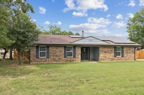 1712 Wildwood St, Corinth, TX, 76210-3593 | Card Image