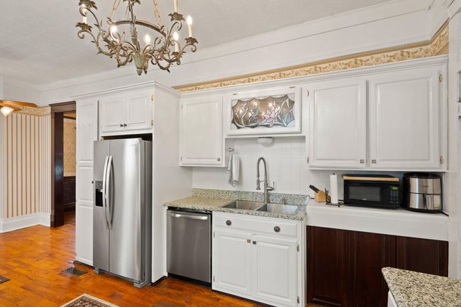 711 E Morgan St, House other with 6 bedrooms, 3 bathrooms and null parking in Boonville MO | Image 33