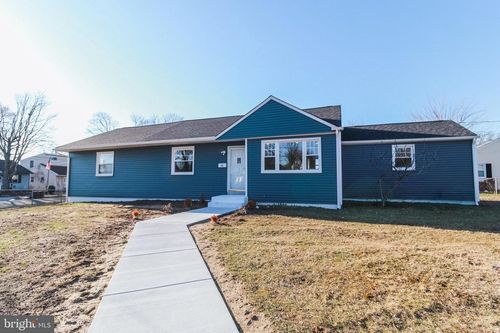 35 Farnsworth Ave, MAPLE SHADE, NJ, 08052-3334 | Card Image