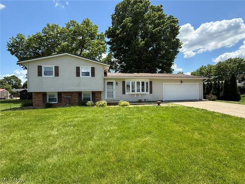 128 12th St Nw, Strasburg, OH, 44680-9761 | Card Image