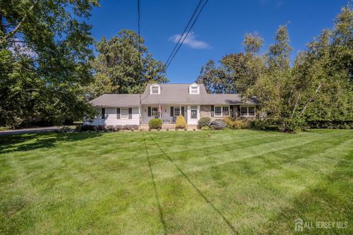 51 Orchardside Dr, Cranbury, NJ, 08512-5400 | Card Image