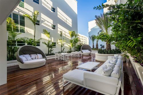 704-25 Ave Munoz Rivera, San Juan, PR, 00918 | Card Image