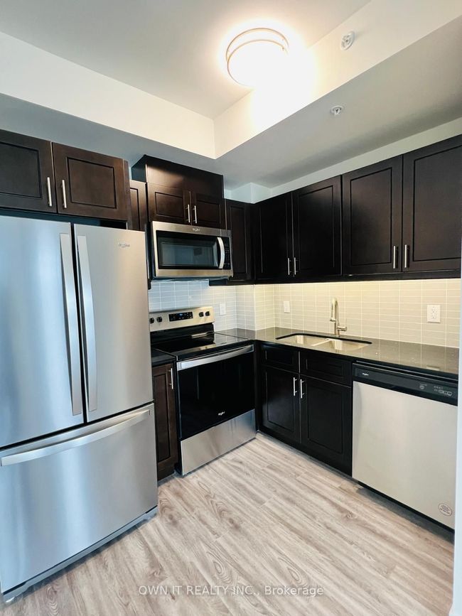 1503 - 128 King St N, Condo with 1 bedrooms, 1 bathrooms and 1 parking in Waterloo ON | Image 11