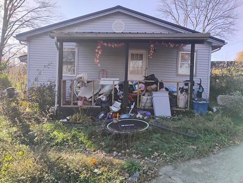 919 Scaffold Cane Rd, Berea, KY, 40403-2123 | Card Image