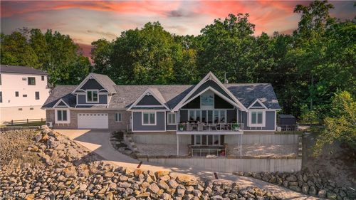 16986 Headland Ave, Lake Milton, OH, 44429-9600 | Card Image