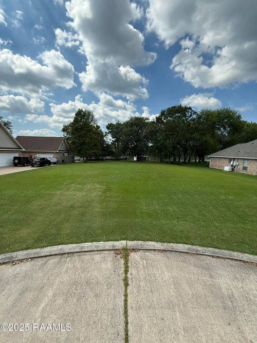 158 Marcel Dr, Morgan City, LA, 70380-5441 | Card Image