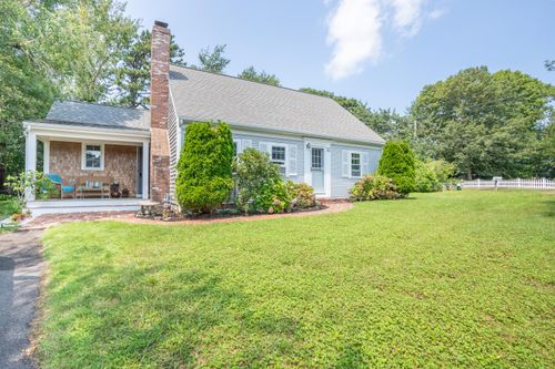 1 Bayberry Rd, West Yarmouth, MA, 02673-5463 | Card Image