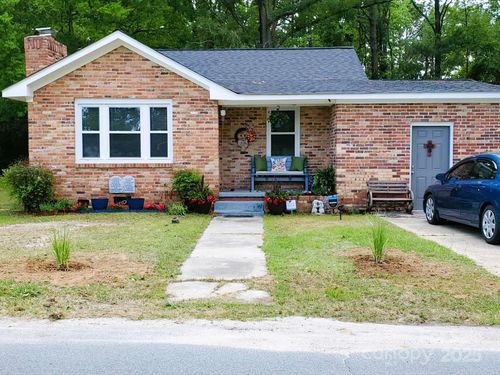 236 Legrand St, Cheraw, SC, 29520-3108 | Card Image