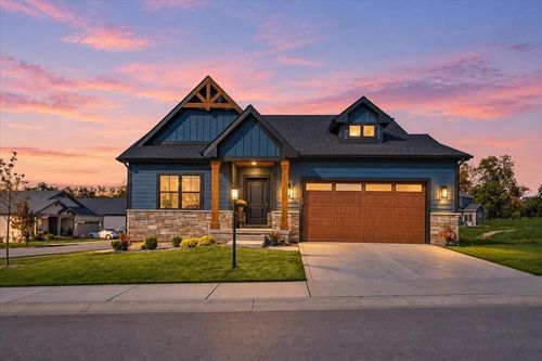 3001 Forestside Ln, Valparaiso, IN, 46385-0074 | Card Image