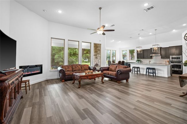 1404 Scenic Oaks Dr, House other with 4 bedrooms, 4 bathrooms and null parking in Georgetown TX | Image 5